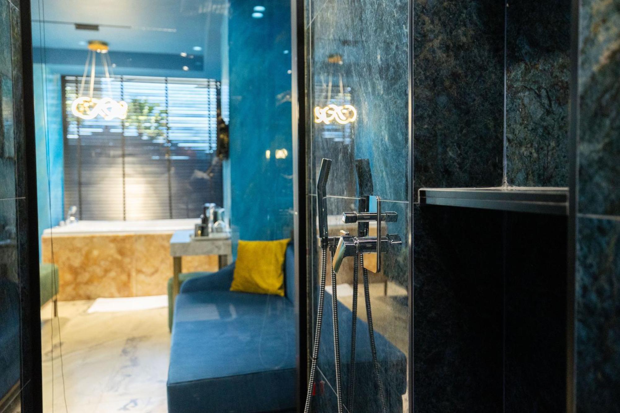 Mustafa Suites Vlorë Eksteriør billede